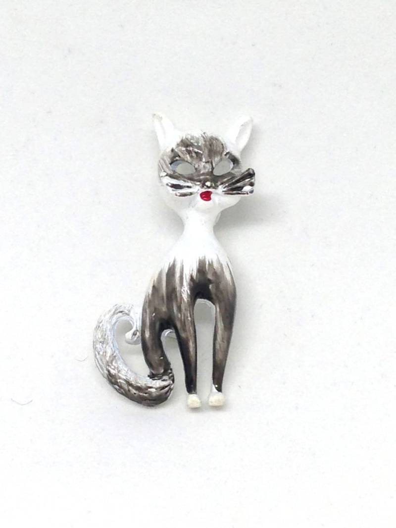 Vintage Brosche Schwarz Weiß Grau Emaille Katze von ParadiseVintageJewel