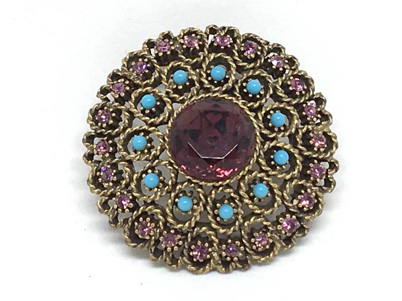 Vintage Zustand Blatt Swirl Tier Kranz Schleife Ab Strass Gold Ton Brosche von ParadiseVintageJewel