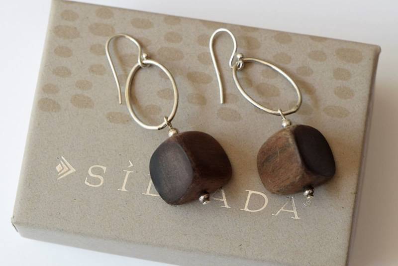 Silpada 925 Sterling Silber Ebenholz Ohrringe Im Ruhestand Silpada 925 Sterling Silber Ebenholz Ohrringe Im Ruhestand von ParagonSilverCo