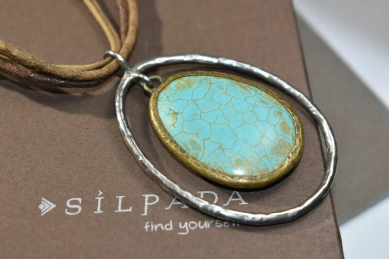 Silpada Howlite Halsketten-Anhänger Leder Türkis Sterling Silber 925 Silpada Howlite Halsketten-Anhänger Leder Türkis Sterling Silber 925 von ParagonSilverCo