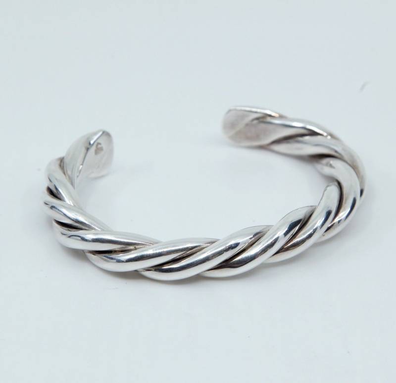 Silpada Seltenes Schweres Sterling Silber Seil Twist Kabel Manschettenarmband Vintage 925 Chunky 39G von ParagonSilverCo