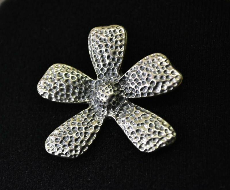 Silpada Sterling Silber Anhänger Blume Gehämmert Gehämmert von ParagonSilverCo