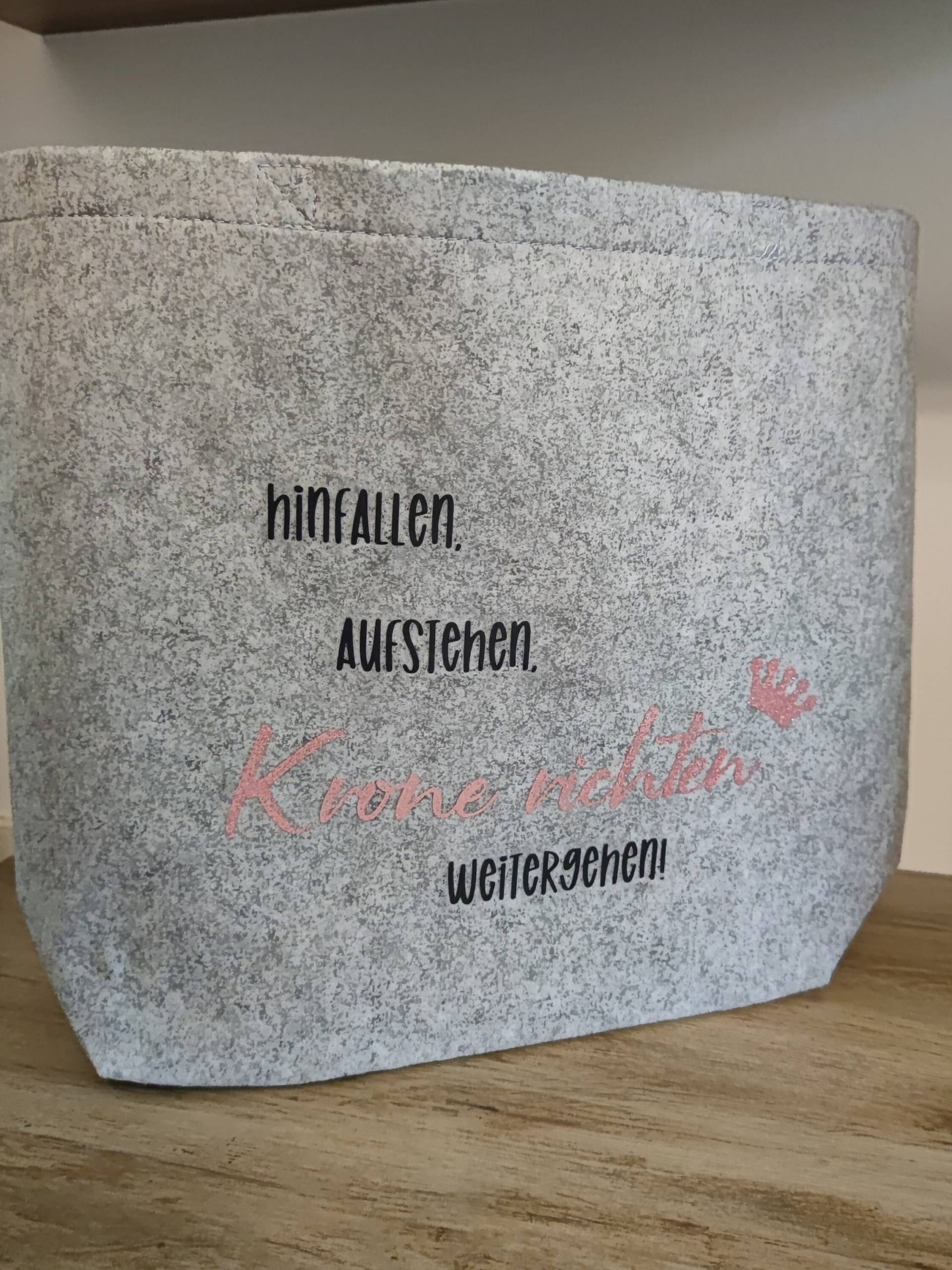 Große Filztasche Hellgrau, Krone Richten, Rosa Glitzer Schrift Große Filztasche Hellgrau, Krone Richten, Rosa Glitzer Schrift von ParamigoAccessoires