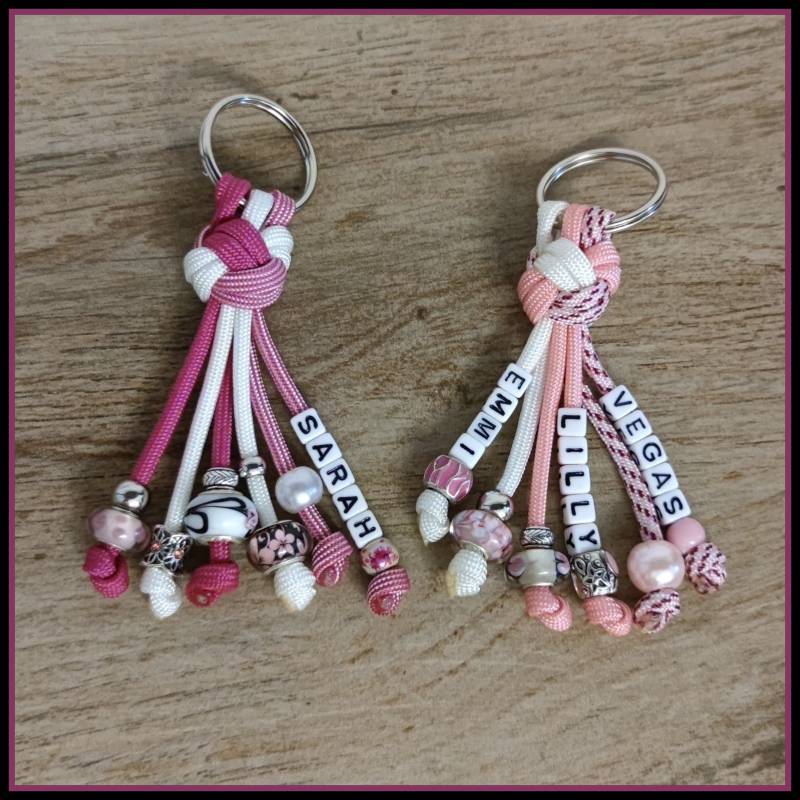 Schlüsselanhänger Paracord Personalisiert Mit Namen Und Perlen | Besondere Geschenkidee Geschenk Für Freundin Unikat von ParamigoAccessoires
