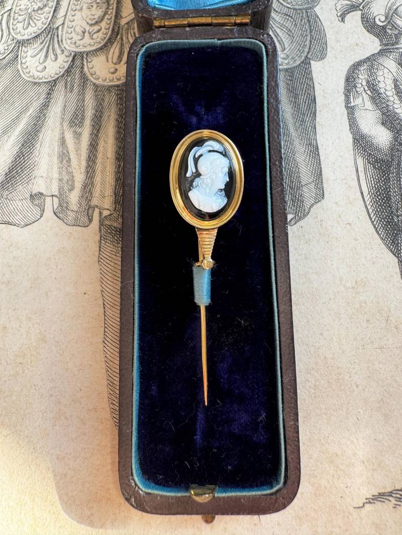 Antike Frühe 18K Hartgestein Athene Cameo Krawattennadel Pin Stick Antike Frühe 18K Hartgestein Athene Cameo Krawattennadel Pin Stick von ParkAvenueAntiques0