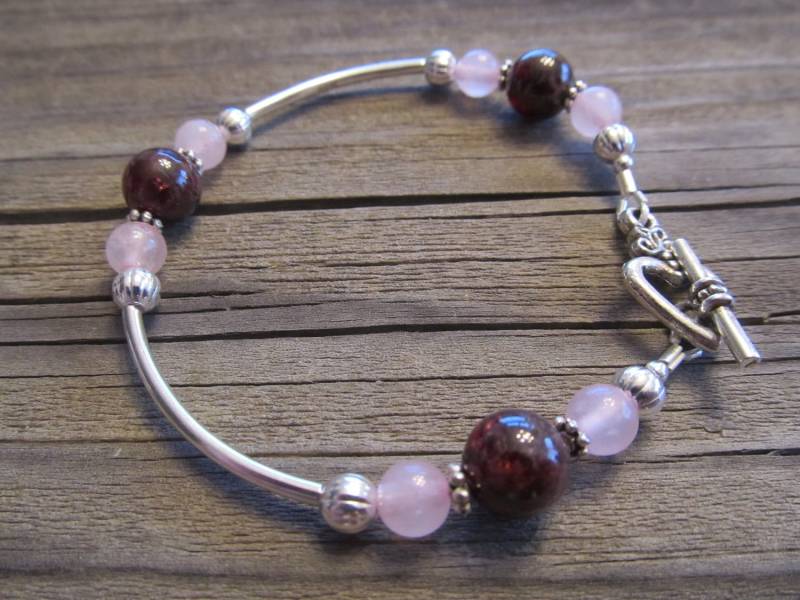 Granat & Rosenquarz Armband in Silber Mit Herzverschluss von ParkerPendants