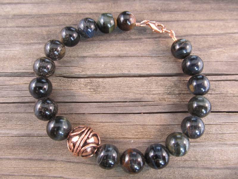 Mens-Blue Tiger Eye Armband in Antikisiert Kupfer Mit Handgefertigten Bali Bead von ParkerPendants