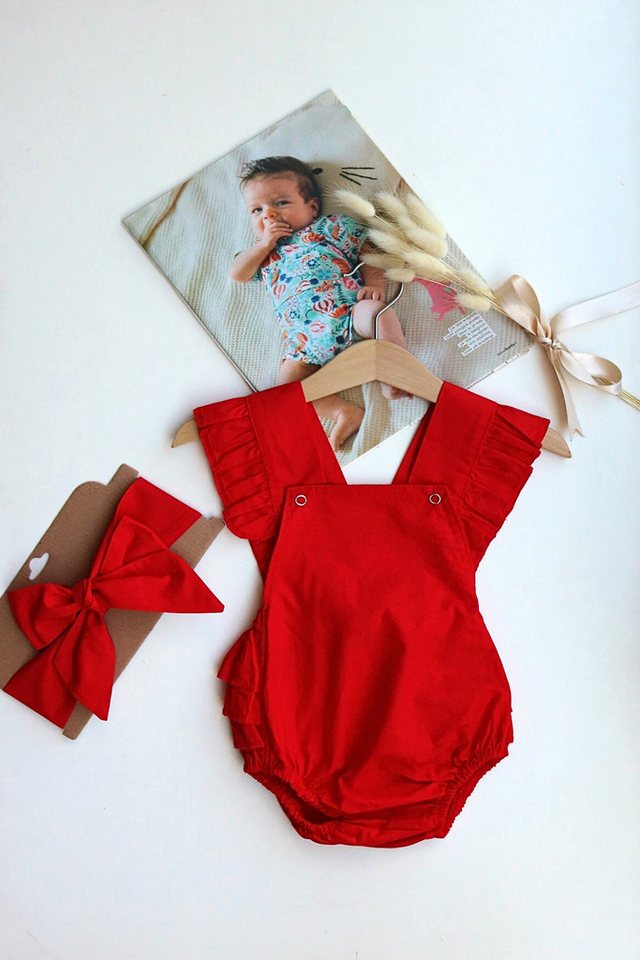 Parla Kids Strampler Traumhafte Baby Salopette - rot - mit Haarband von Parla Kids