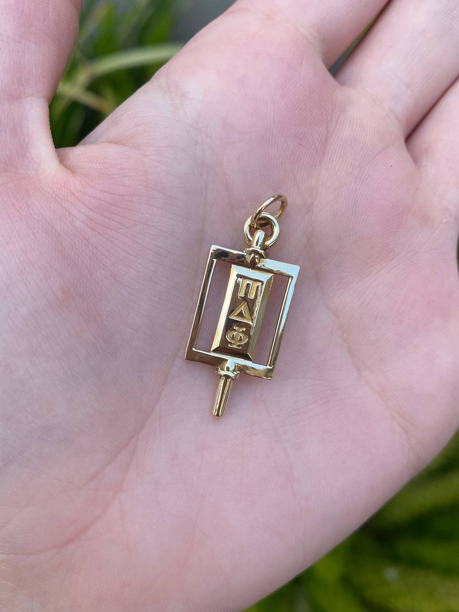 Vintage 10K Gelbgold Schlüsselanhänger - Taschenuhr Anhänger Für Halskette Echtes Echtgold Qualitäts Fine Estate Schmuck von ParlayJewelry