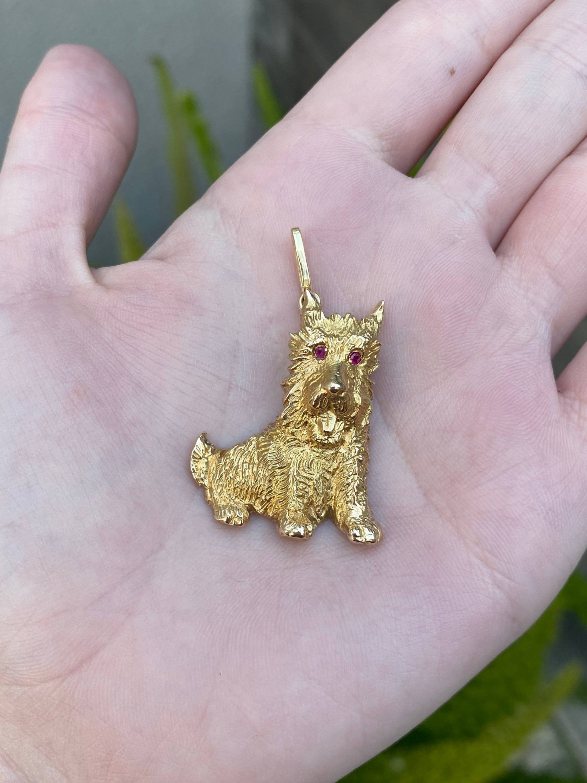 Vintage 14K Gelbgold Spinell Hund Charm - Rosa Edelstein Anhänger Für Halskette Echtes Gold Schmuck von ParlayJewelry