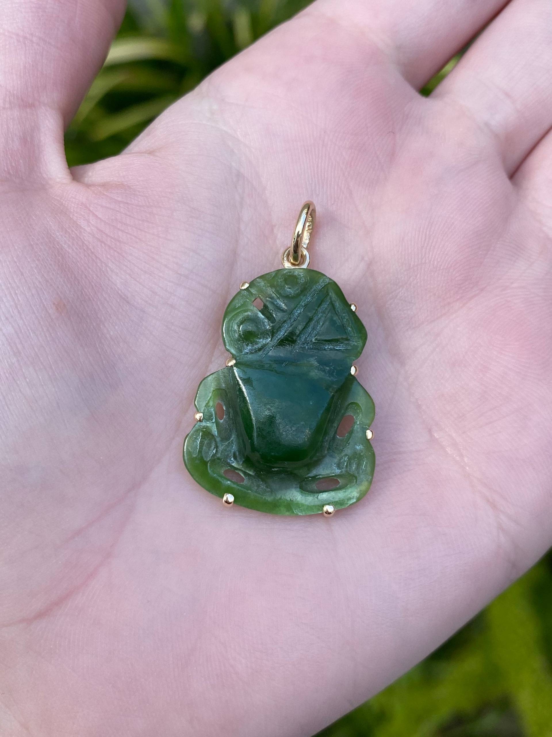 Vintage Solid 14K Gelbgold Pounamu Hei-Tiki Neuseeland Charm Anhänger - Fine Schmuck Halskette Echtgold von ParlayJewelry