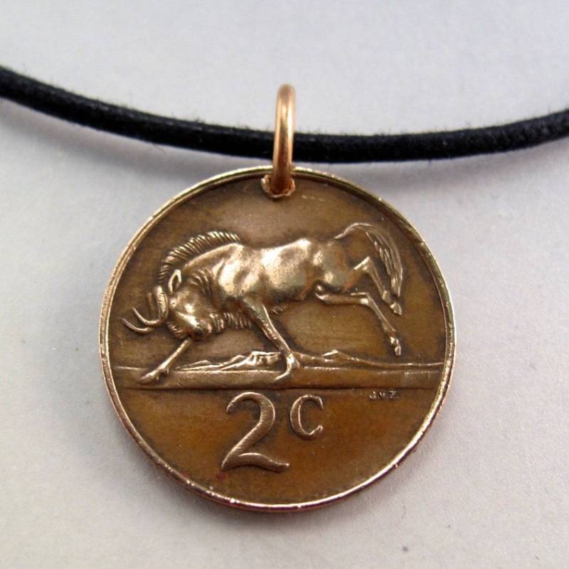 Münze Schmuck. Südafrika Gnu Halskette..kupfer. Afrika No.00719 von PartsForYou