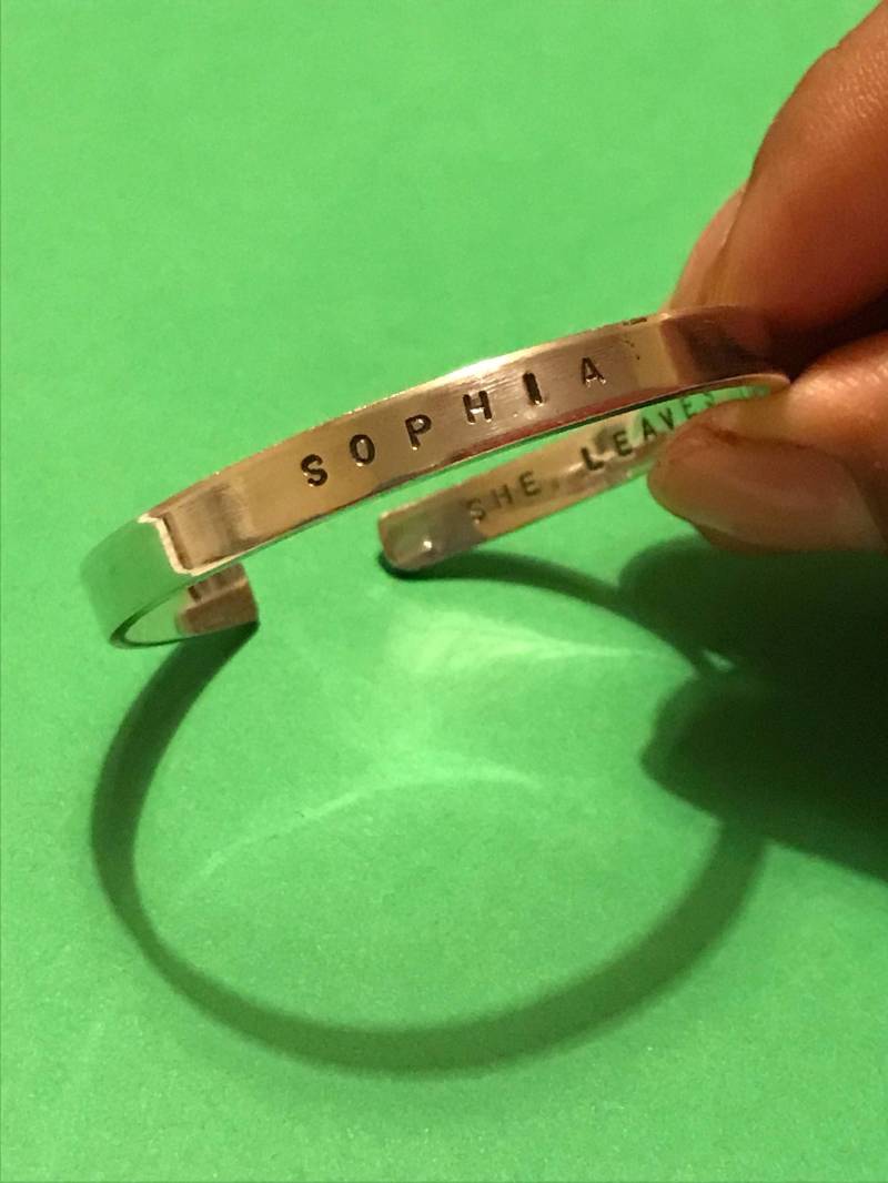 Baby-Armreif Baby-Armreif von ParvLloydJewellery