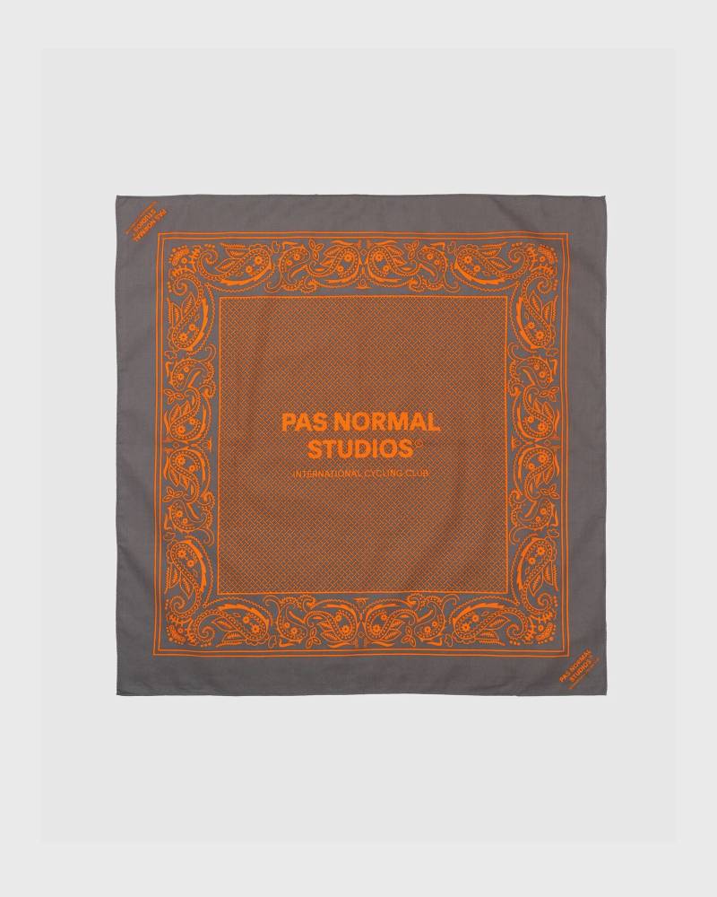 Pas Normal Studios Off-Race Bandana men Scarves grey in Größe:ONE SIZE von Pas Normal Studios