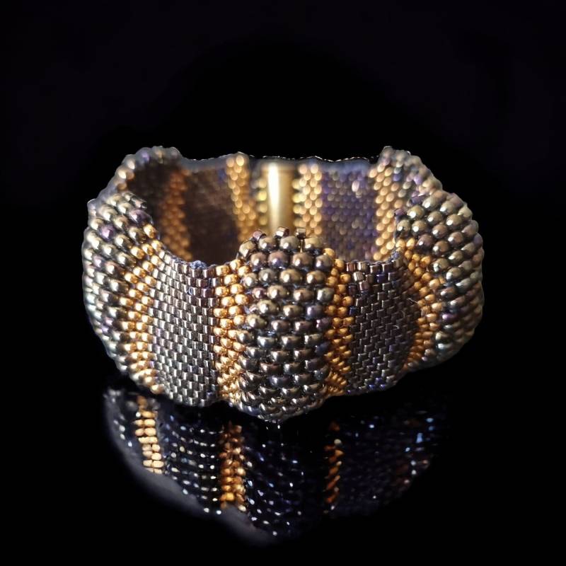 Breites Perlenarmband - Schwarz Und Bronze Armband Perlen Braun Handgemachtes von PassionByMaya