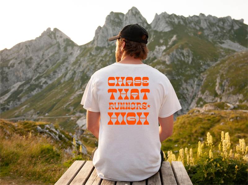 Runner's High Shirt - Läufer T-Shirt Running Geschenk Für Jogger Marathon Sport von PassportWanderers