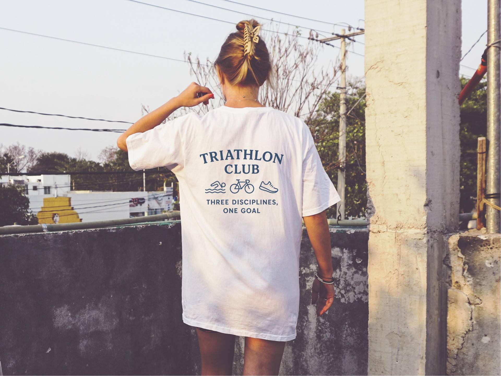 Triathlon Club Shirt, T-Shirt Herren Damen, Sportshirt, Three Disciplines One Goal, Fitness Geschenk von PassportWanderers