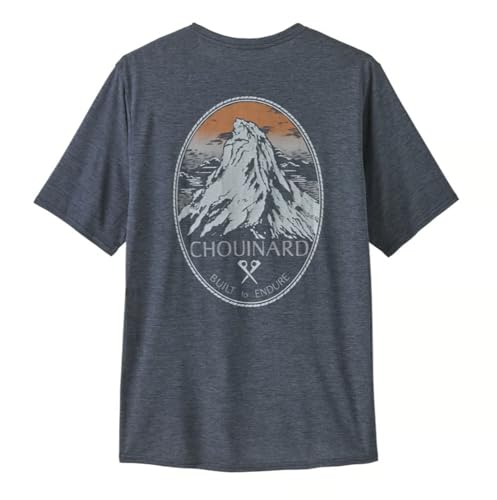 PATAGONIA M's Cap Cool Daily Graphic Shirt - Lands M Chouinard Crest: Smolder Blue X-Dye von Patagonia