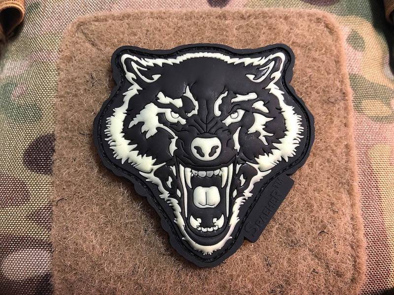 Angry Wolf Head Patch, Gid/3D Rubber Patch von PatchSnatchedShop