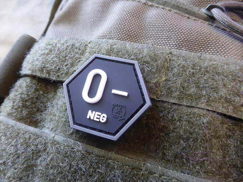 Blutgruppen Patch 0 Neg, Hexagon Patch, Swat/3D Rubber Hexpatch von PatchSnatchedShop