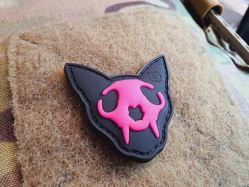 Nightmare Skull Cat Patch Small Nr.1, Pink Gid | Pink Glow in The Dark, 3D Rubber von PatchSnatchedShop