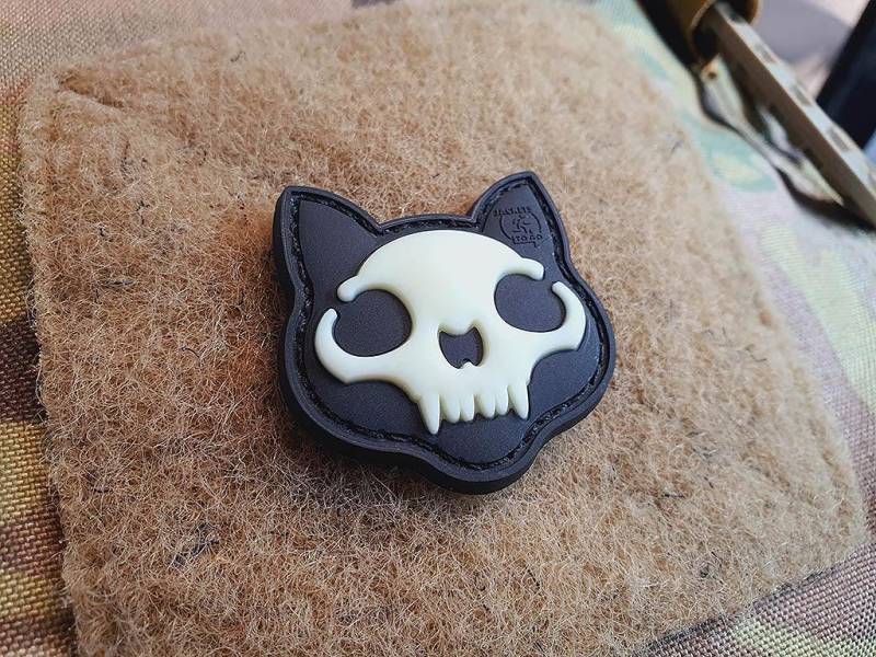 Nightmare Skull Cat Patch Small Nr.2, Gid | Glow in The Dark, 3D Rubber von PatchSnatchedShop