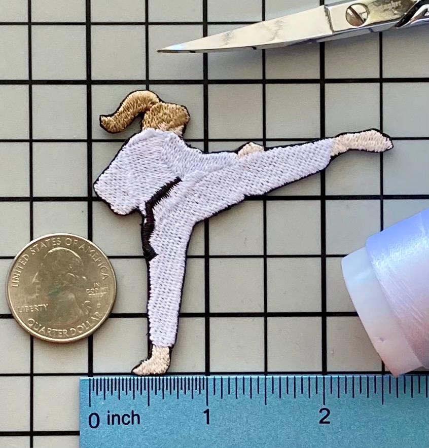 Karate Weiblich Patch Aufbügeln No Name von PatchesByLauren