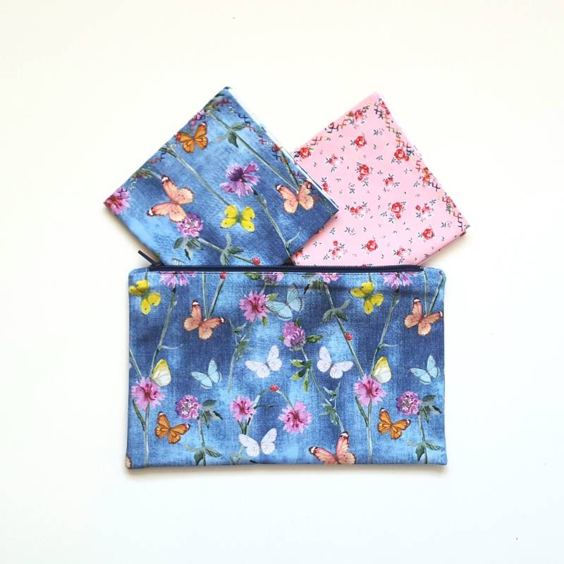 2 Stofftaschentücher Zweilagig Aus 100 % Baumwolle Mit Reißverschlusstäschchen. Versandfertig von PatchworkLiebling