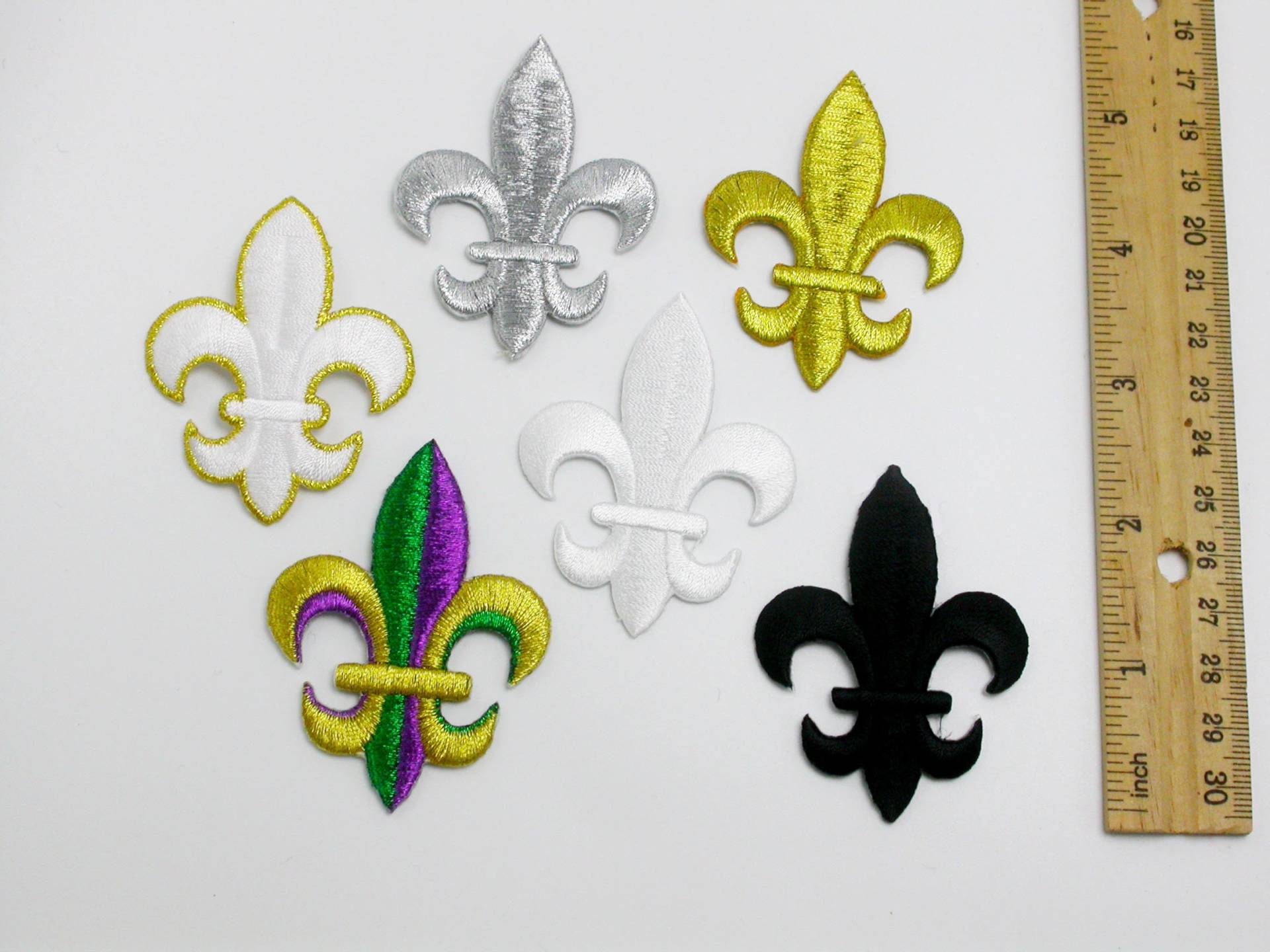 Fleur De Lys Karneval Aufbügler Applikation - 2 1/2 "Hoch | 63 Mm Fleur De Lys Karneval Aufbügler Applikation - 2 1/2 "Hoch | 63 Mm von PatchworkPandaTrims