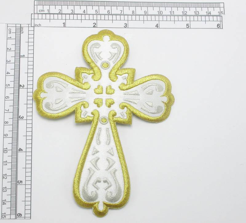 Kreuz Aufnäher Gestickte Applikation - Sacred Heart 2 Farben Größen von PatchworkPandaTrims