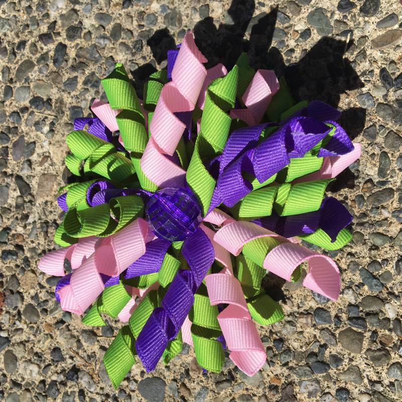 Haarspange Schleife - Leicht Rosa, Lila Und Grün Band Korker/Corker Mit Großen Perle von PathfinderGifts