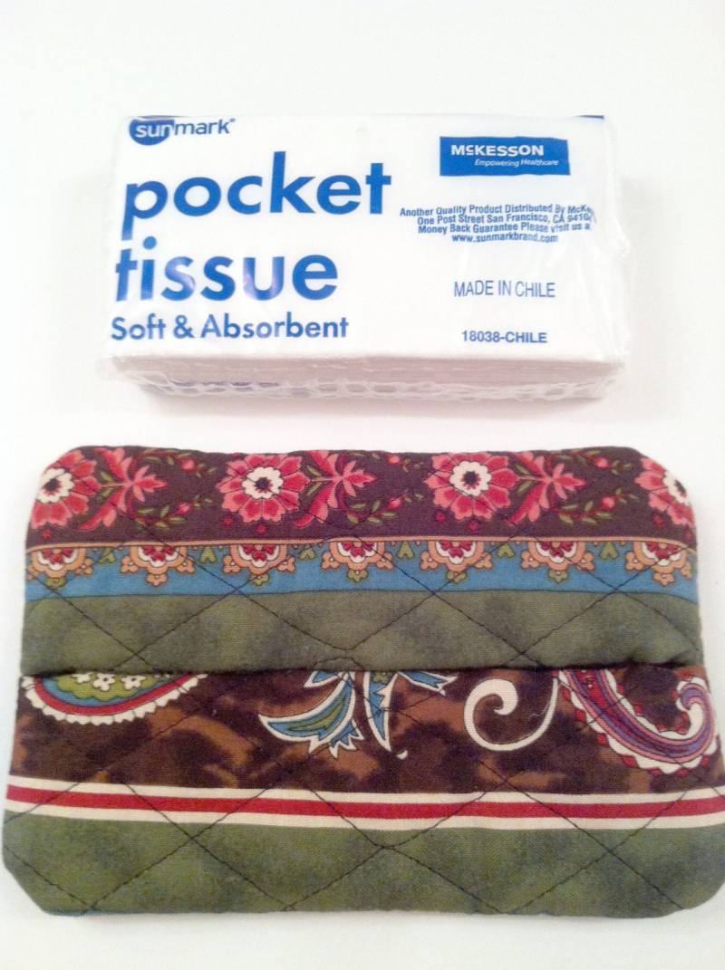 Taschentüchertasche - Bunte Blumen Und Paisley Auf Braun von PathfinderGifts