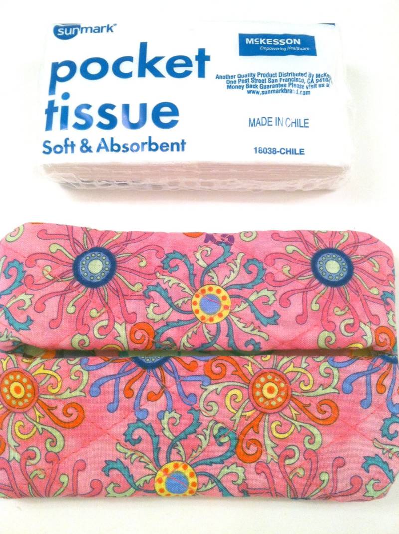 Taschentüchertasche - Bunte Wirbel Auf Pink von PathfinderGifts