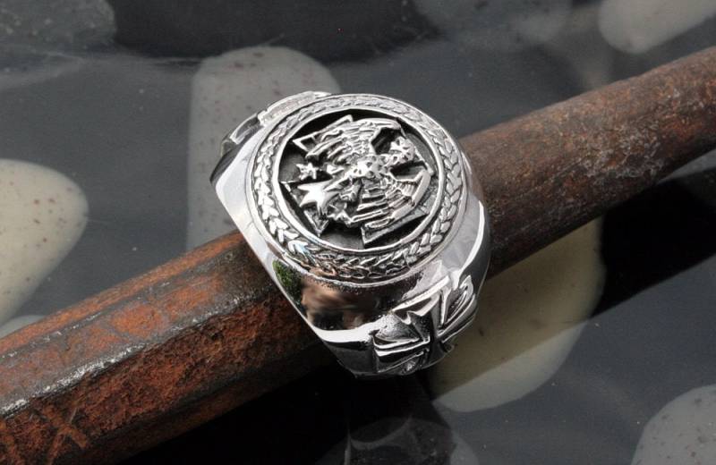 Eagle, German Ring, Sterling Silver Eagle, German Ring, Sterling Silver von Patmoo