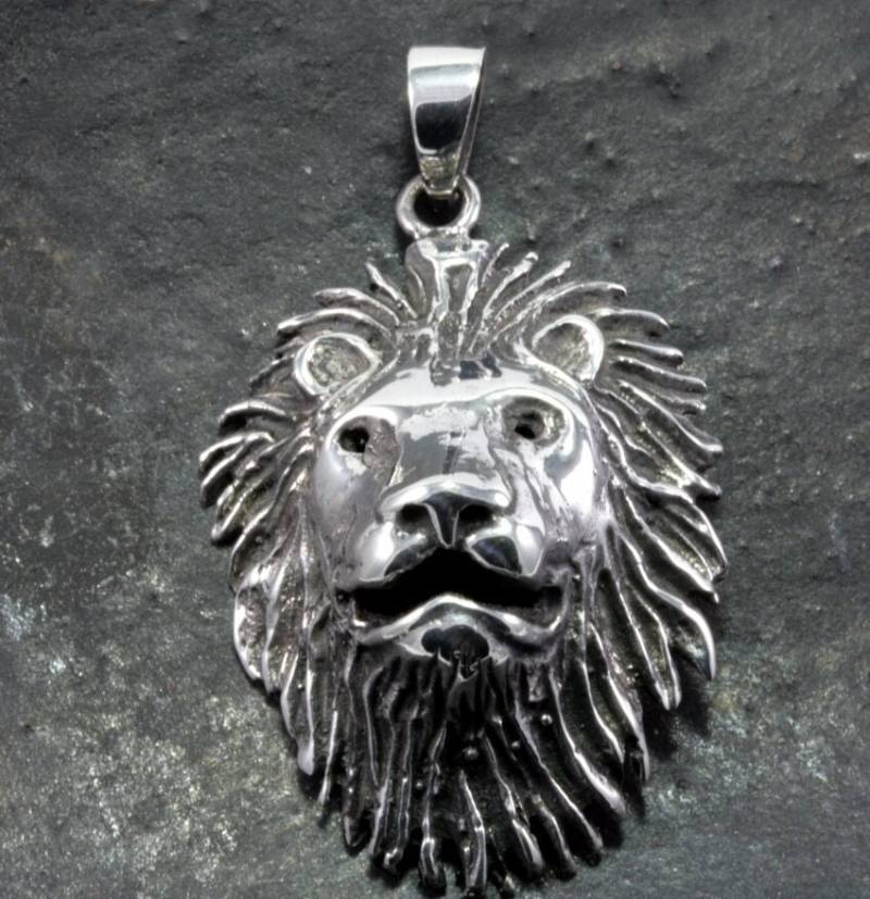 Lion Head Pendant Silver Jewelry Lion Head Pendant Silver Jewelry von Patmoo