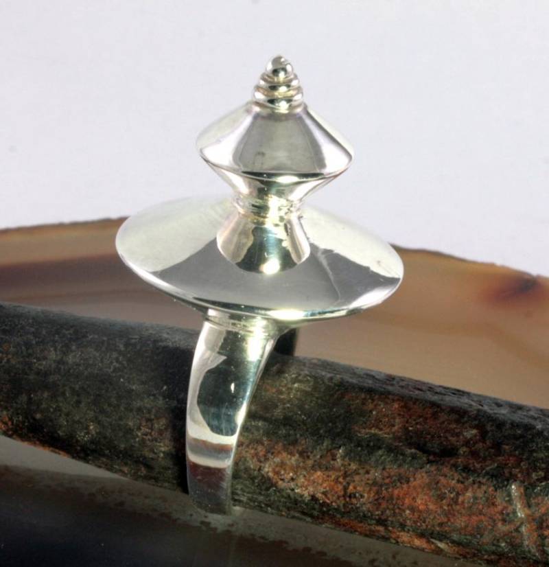 Pagoda Ring, 925 Sterling Silver Pagoda Ring, 925 Sterling Silver von Patmoo