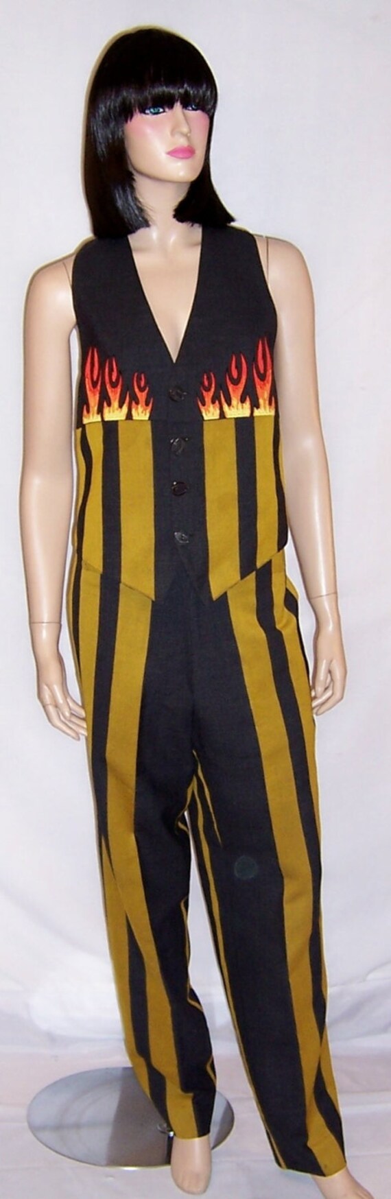 Armand Basi-Juste De Nin-Schwarz Und Gold Gestreifter Hosenanzug von PatriciaJon