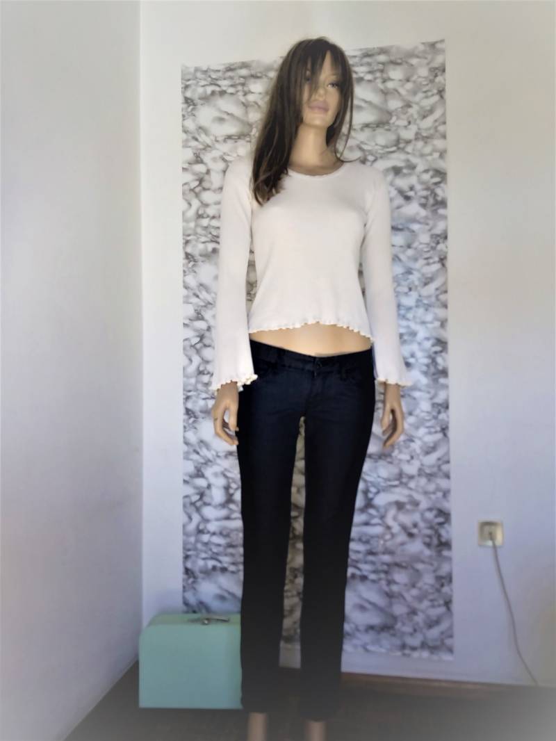 Boho Langarm Beige Top, 90Er Hippie Crème Pullover, Glöckchen Ärmel Festival Damen Gipsy Crop Top von PatriciaMatiasShop