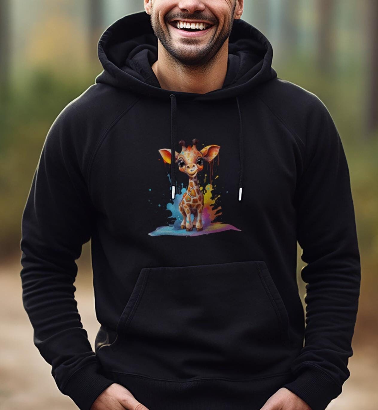 Tier Hoodie „Kleine Giraffe Mit Farbspritzern" - Unisex Pullover Kapuze Für Frau Und Mann Süßes Geschenk Kalte Jahreszeit von PatrickSchroederArt