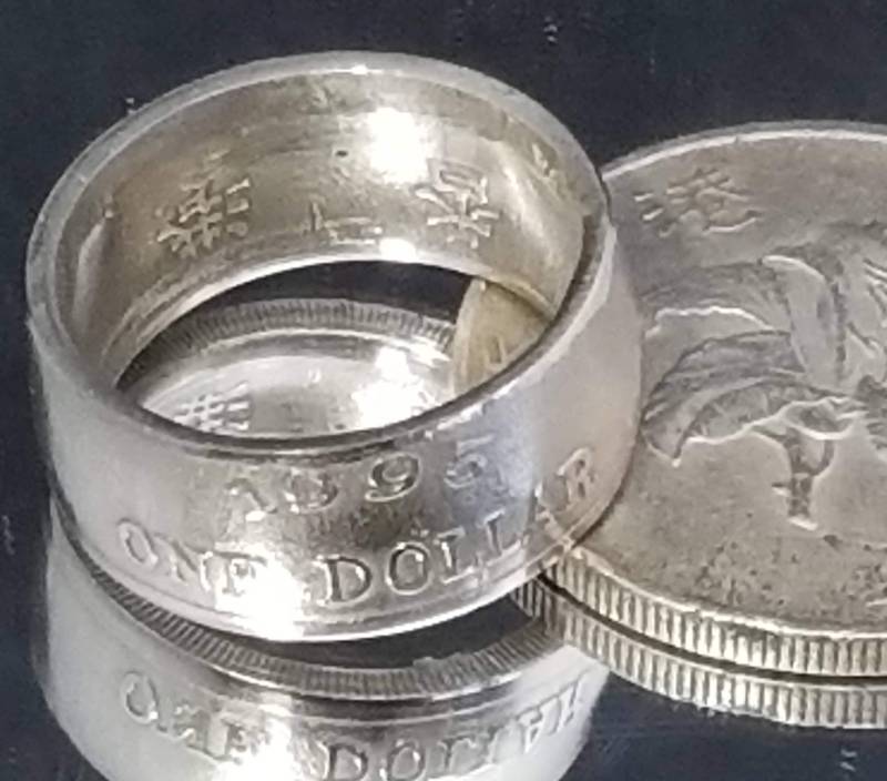 1994-95 Hong Kong Dollar Münze Ring | 7, 5 Mm - 8 Breite Band von PatriotCoinRing