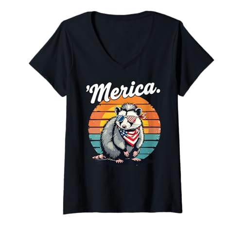 Damen Lustiges patriotisches Opossum Retro 'Merica Art T-Shirt mit V-Ausschnitt Damen Lustiges patriotisches Opossum Retro 'Merica Art T-Shirt mit V-Ausschnitt von Patriotic Animal Lovers Funny 4th of July by NLTS