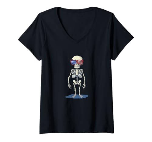 Damen 4. Juli Skelett mit Amazing America Sonnenbrille T-Shirt mit V-Ausschnitt Damen 4. Juli Skelett mit Amazing America Sonnenbrille T-Shirt mit V-Ausschnitt von Patriotic Skeleton