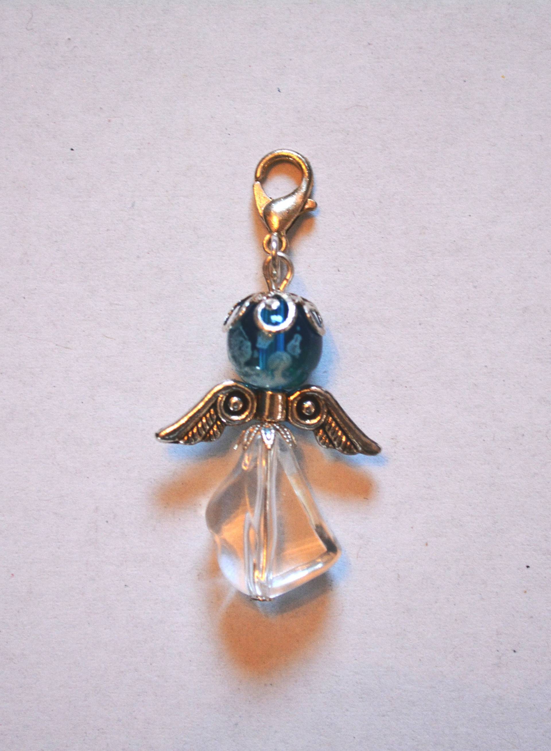 Anhänger Charm Engel Schutzengel Blau-Klar - Handarbeit Anhänger Charm Engel Schutzengel Blau-Klar - Handarbeit von PattysKartenwelt