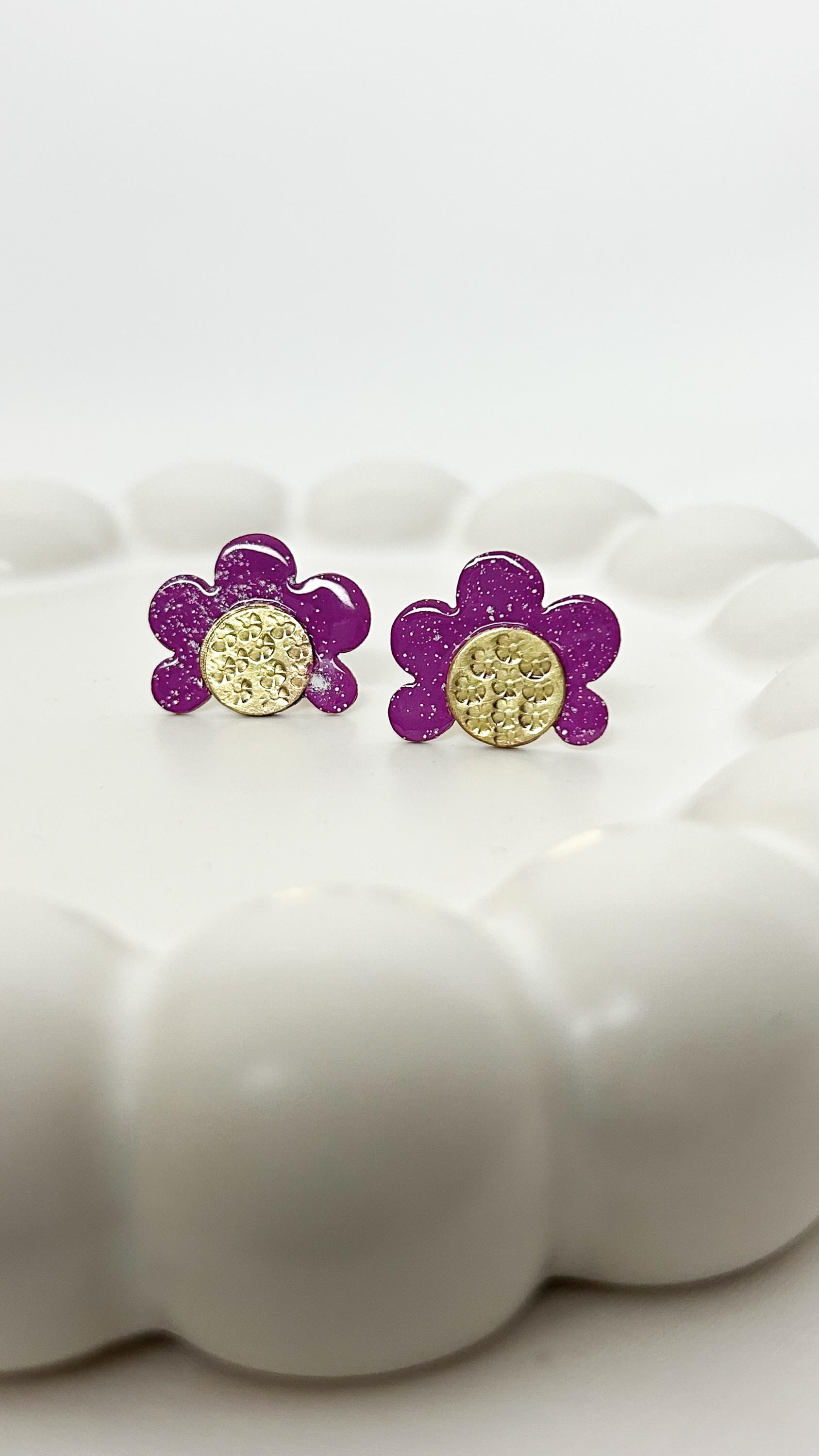 Bunte Blumen Ohrstecker Emailliert - Damen Schmuck Für Alltag & Geschenkidee, Farbenfrohe Blüten Ohrringe Bunte Blumen Ohrstecker Emailliert - Damen Schmuck Für Alltag & Geschenkidee, Farbenfrohe Blüten Ohrringe von PaulaDartingAtelier