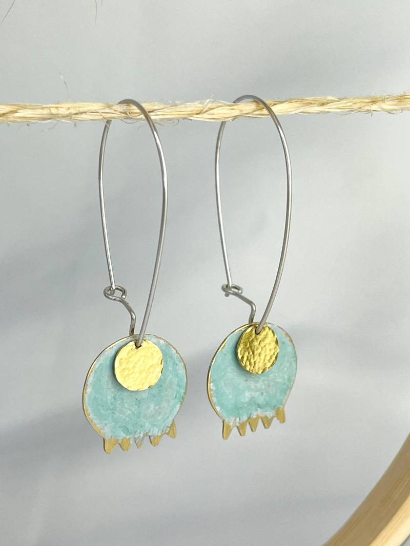 Handbemalte Silber-Messing Ohrringe - Leichte Sommer Mit Einzigartigem Design, Boho Schmuck Geschenk Für Damen von PaulaDartingAtelier