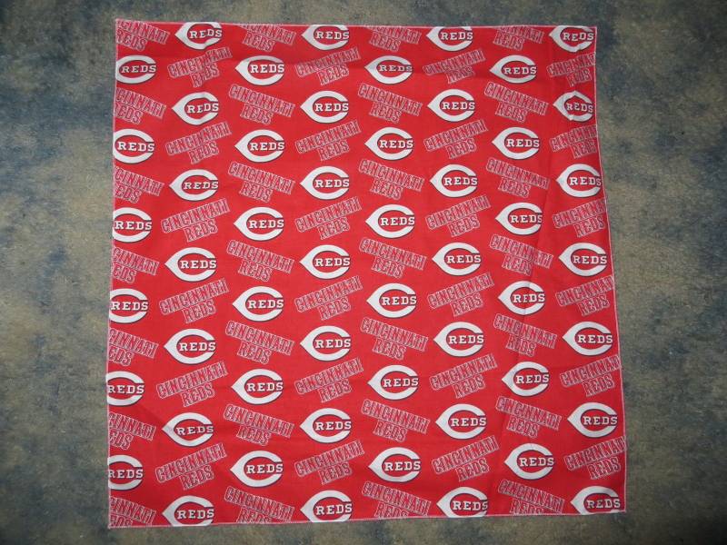 Mlb Cincinnati Reds Baseball Kopf Bandana 2 Größen L & Xl Angeboten von PaulasFashions
