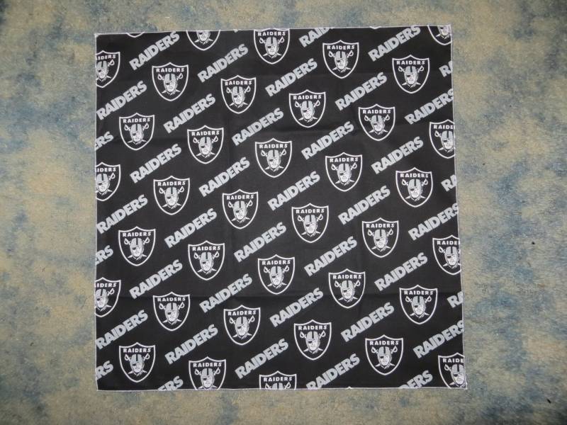 Nfl Las Vegas Raiders Head Bandana | Schwarzer Stoff 2 Größen Erhältlich L & Xl von PaulasFashions