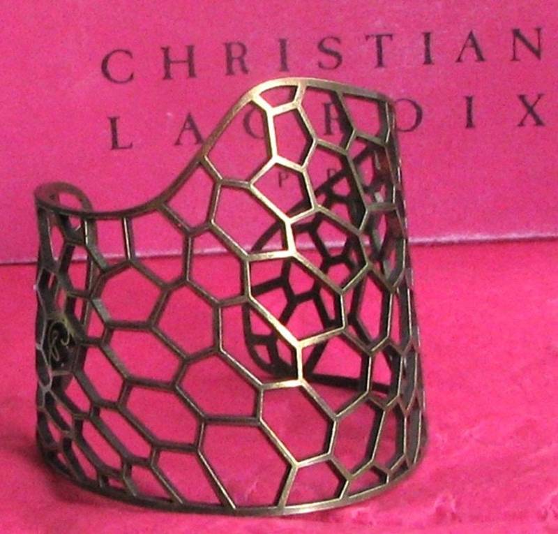 Spitzenarmreif Von Christian Lacroix, Aus Goldmetall, Paulettevintage-Schmuck von PauletteVintage