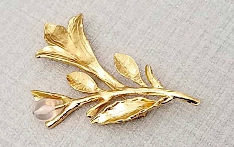 Yves St Laurent Brosche, Vergoldet, Paulettevintage-Schmuck von PauletteVintage