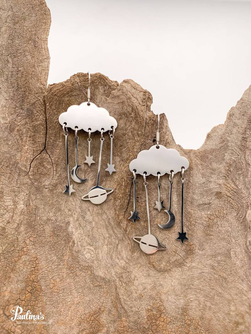 Basis-Energie-Ohrgehänge Edelstahl Wolke Mit Planeten | Beweglich von PaulinasSchmuck